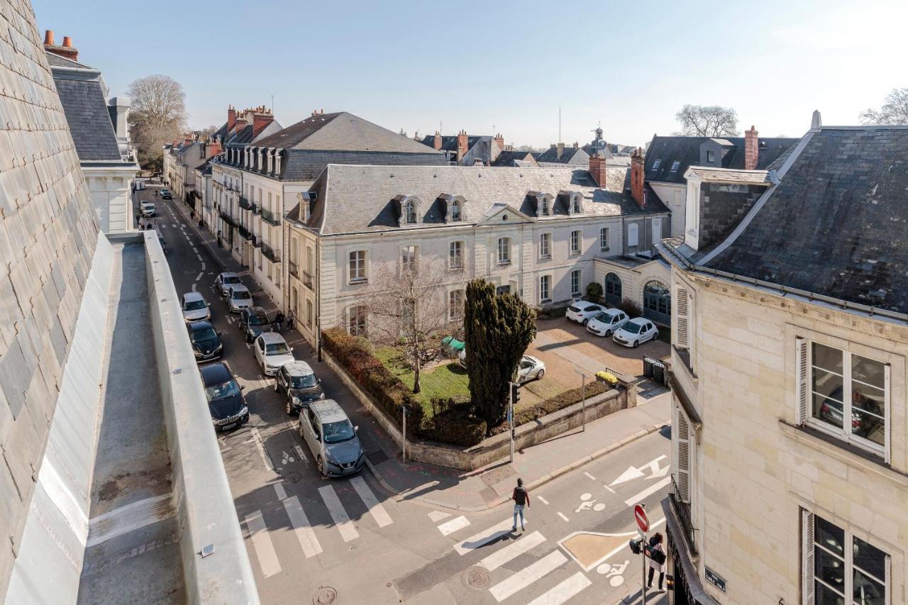 Hotel Corneille - Entree Autonome, Reception En Ligne - Encore Mieux Tours Luaran gambar