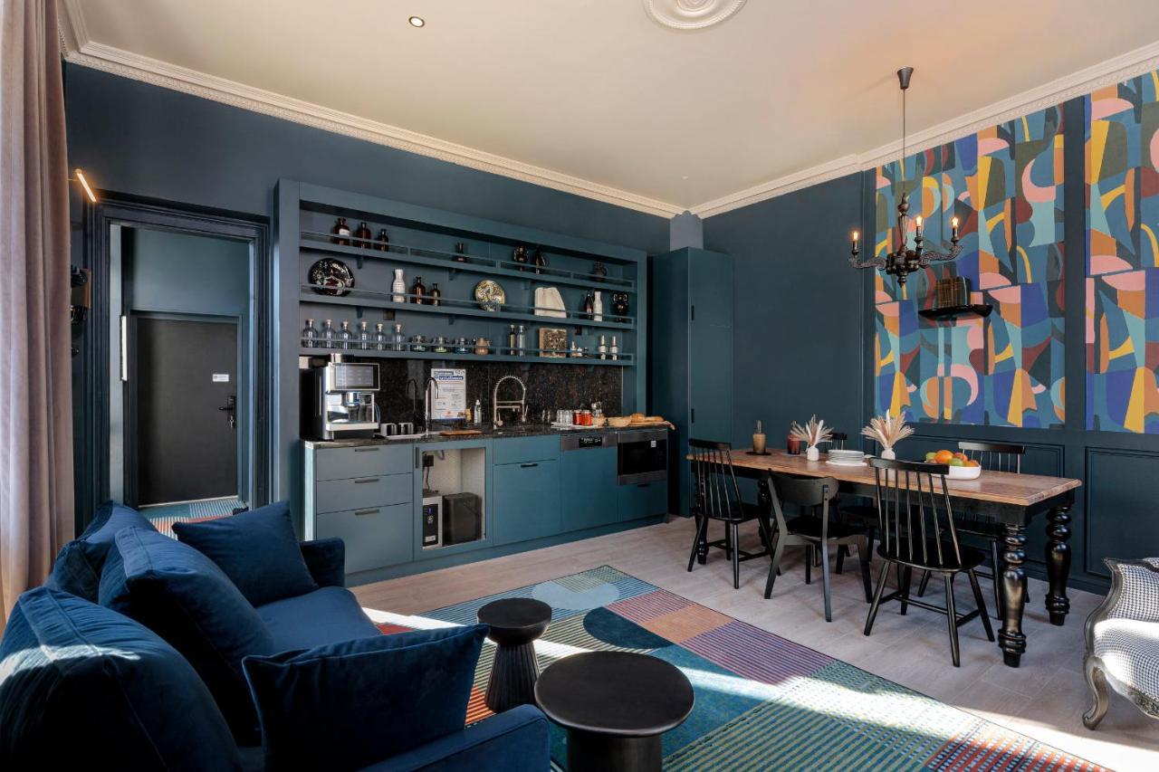 Hotel Corneille - Entree Autonome, Reception En Ligne - Encore Mieux Tours Luaran gambar